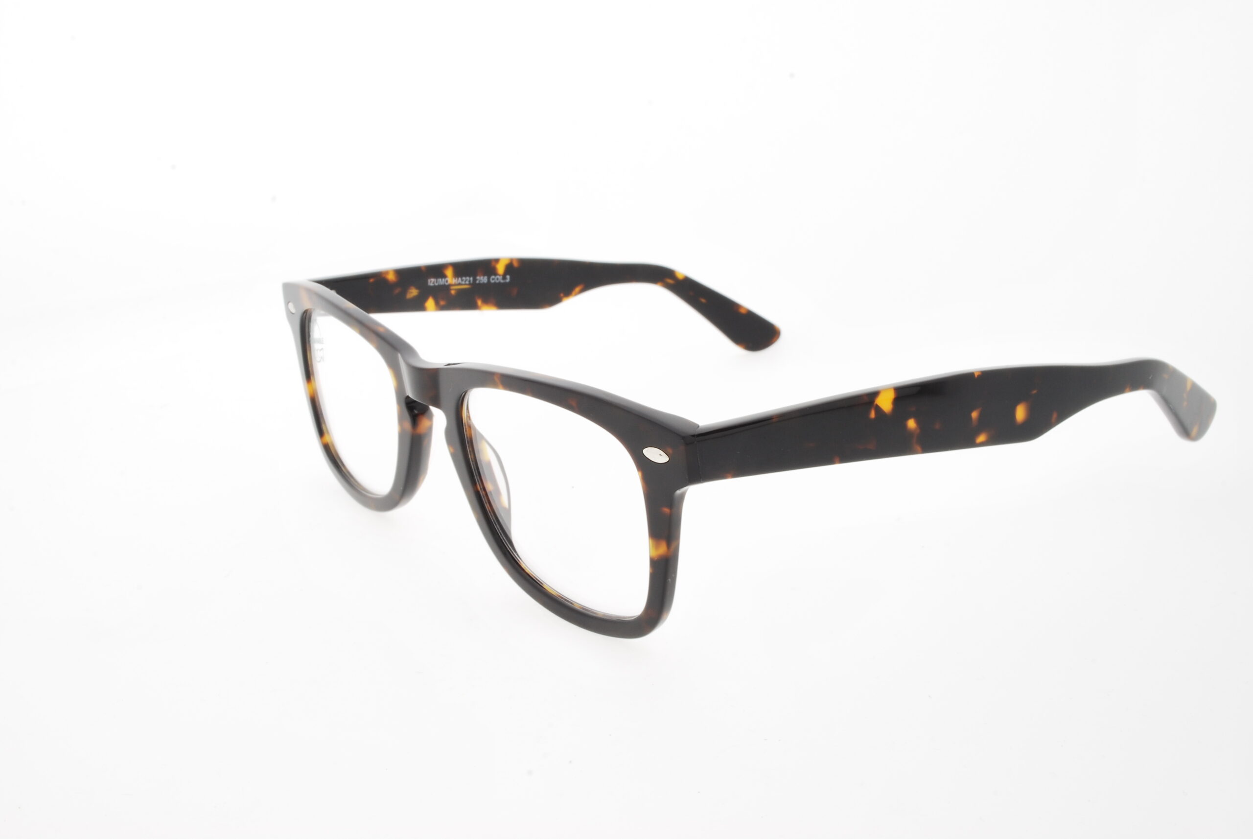 IZUMO HA221 256 - Bruin